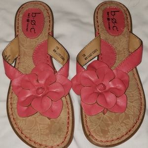 BORN sandals *coral with flower*